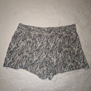 Loft Linen Shorts